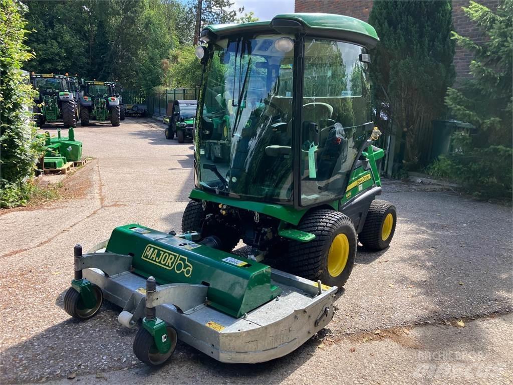 John Deere 1585 Päältäajettavat ruohonleikkurit