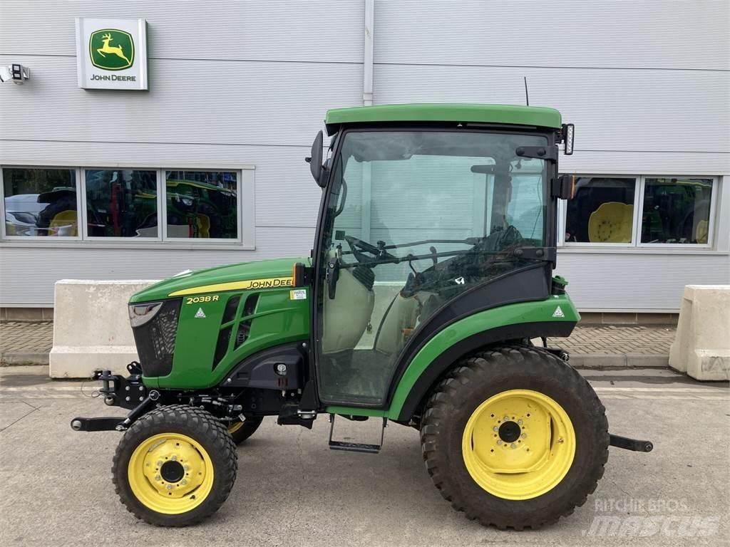 John Deere 2038R Taajamatraktorit
