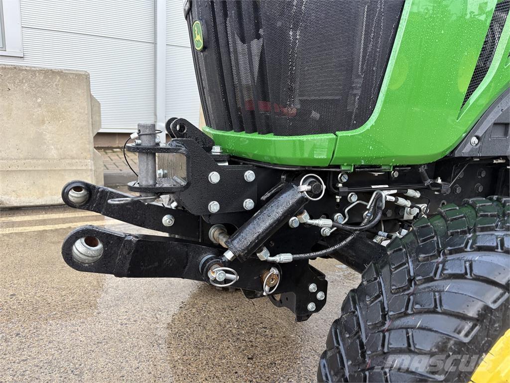 John Deere 2038R Taajamatraktorit