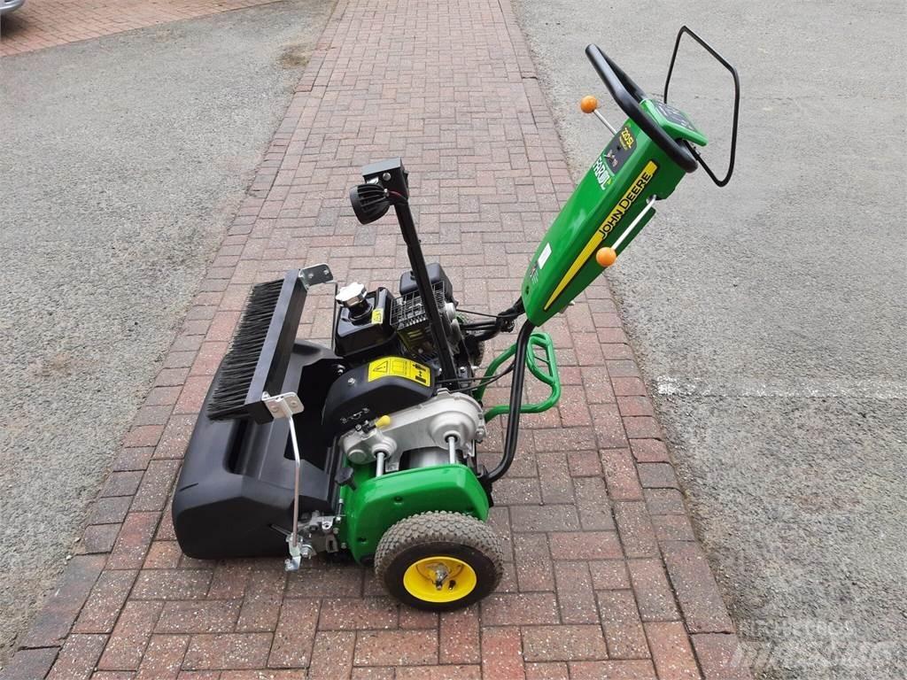 John Deere 220SL Perässäkäveltävät leikkurit