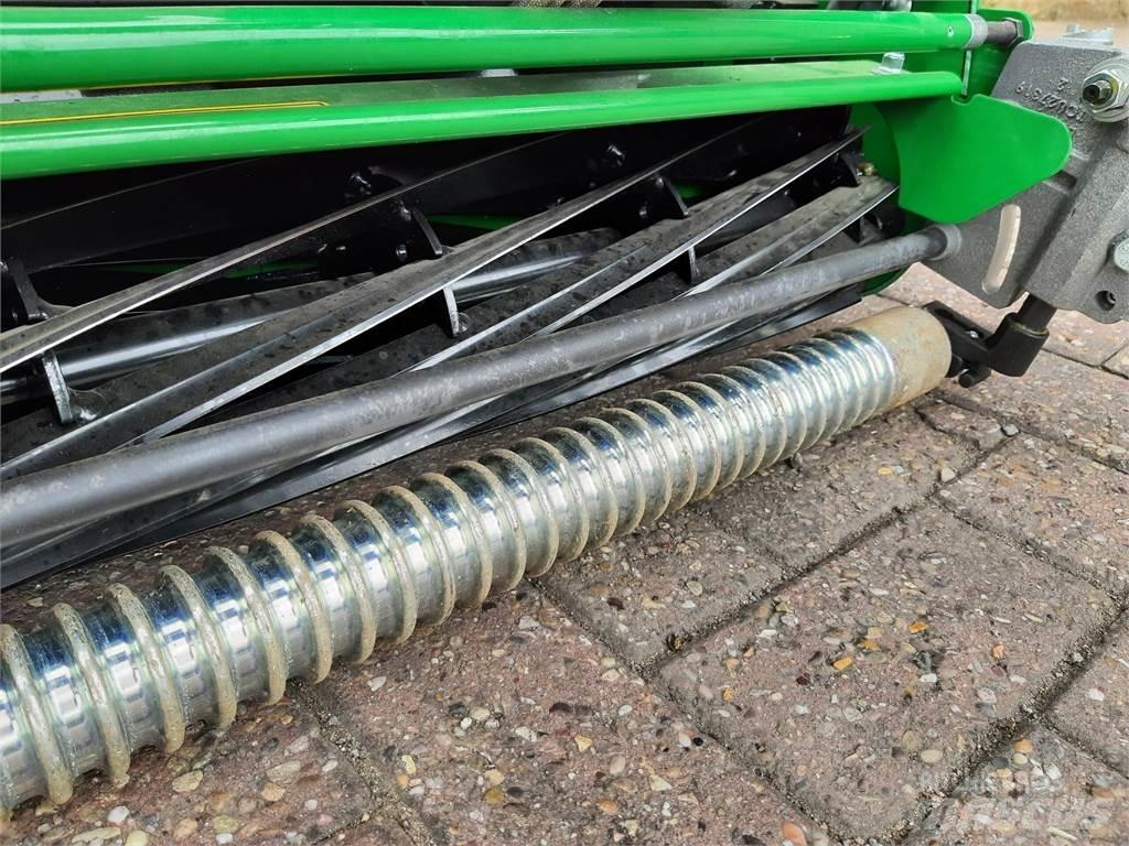 John Deere 220SL Perässäkäveltävät leikkurit