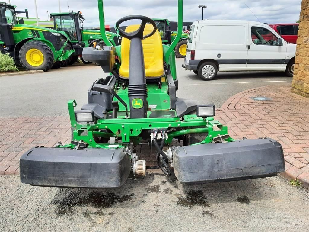 John Deere 2500EH Perässäkäveltävät leikkurit