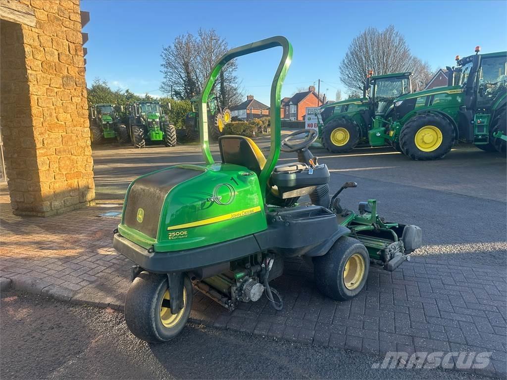 John Deere 2500EH Perässäkäveltävät leikkurit