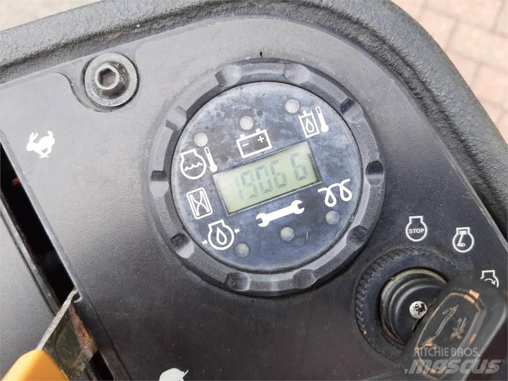 John Deere 2500EH Perässäkäveltävät leikkurit