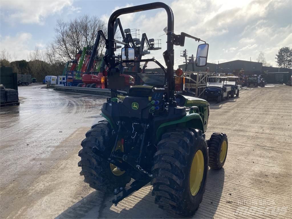 John Deere 3025E Taajamatraktorit