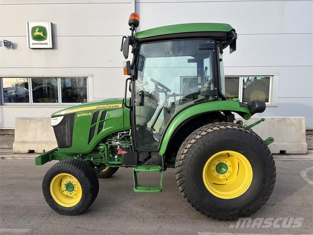 John Deere 4066R Taajamatraktorit