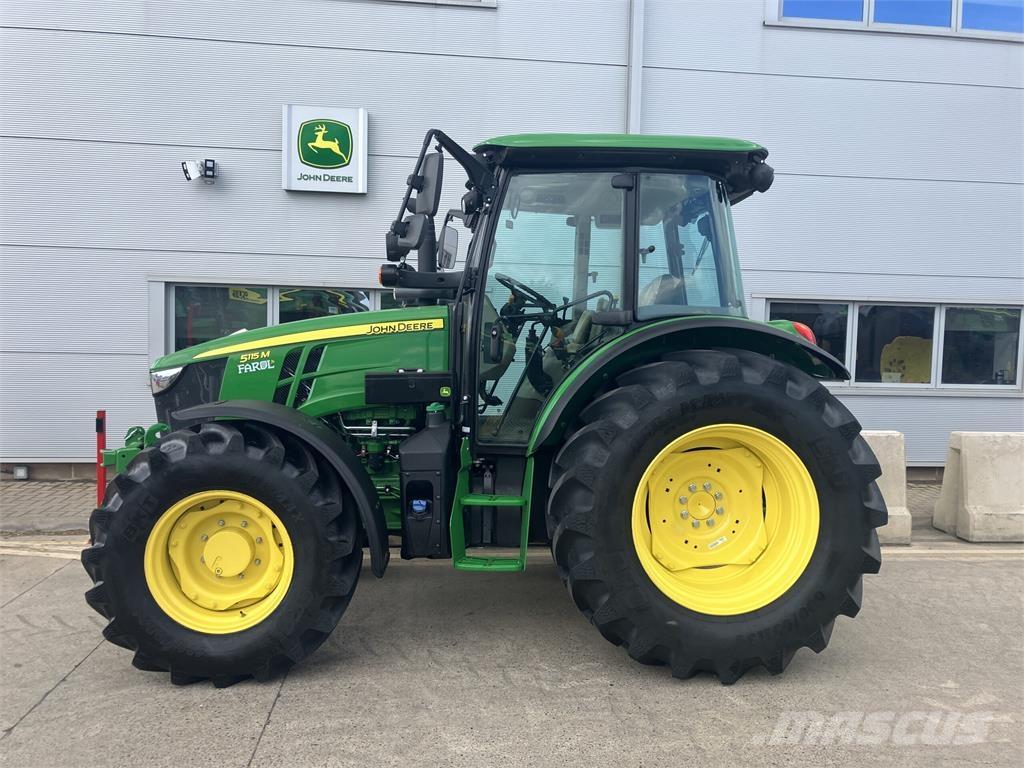 John Deere 5115M Traktorit