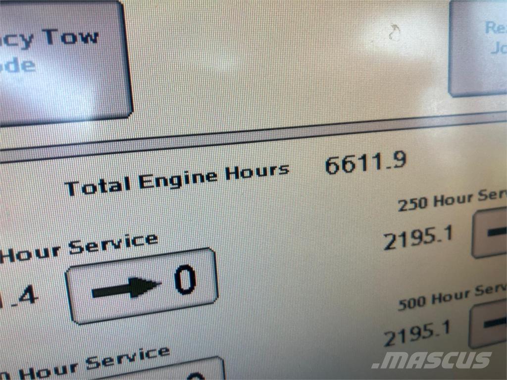 John Deere 5430i Itsekulkevat ruiskut