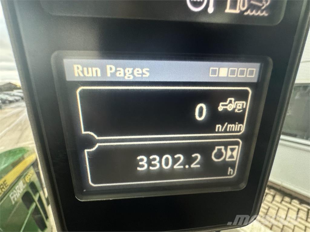 John Deere 6100M Traktorit