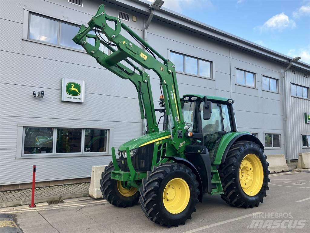 John Deere 6120M Traktorit