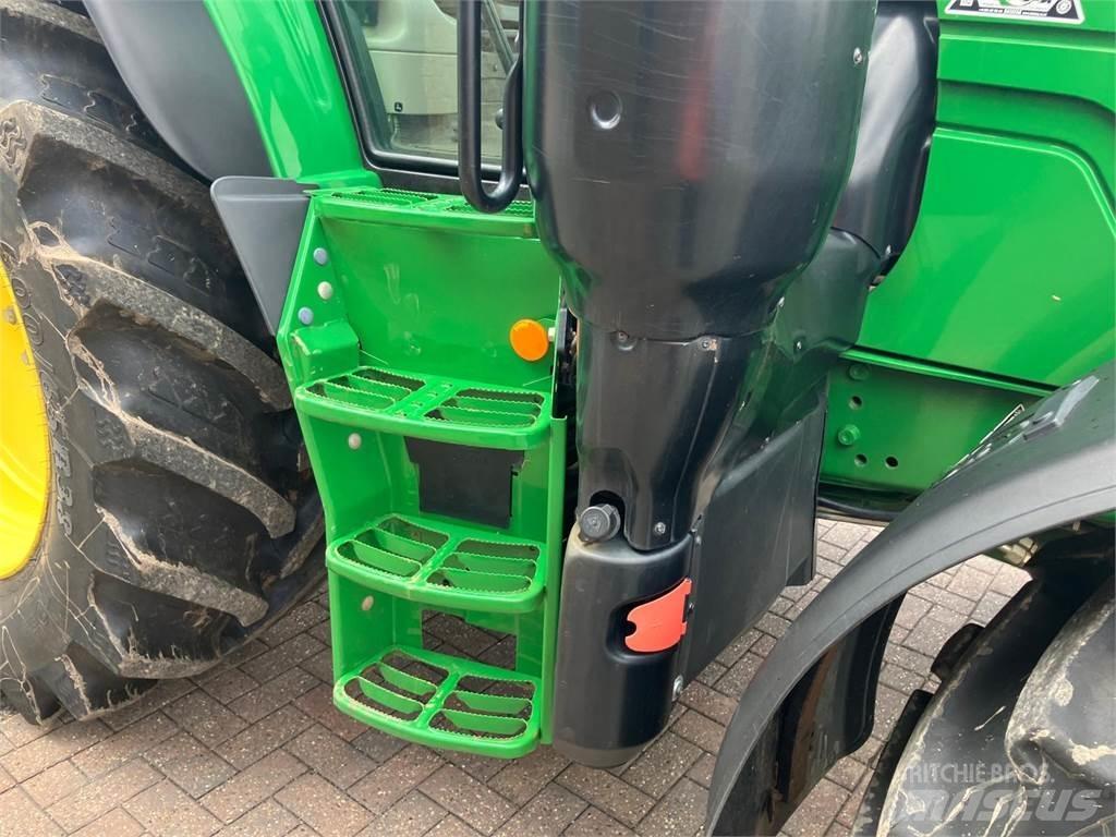 John Deere 6140M Traktorit