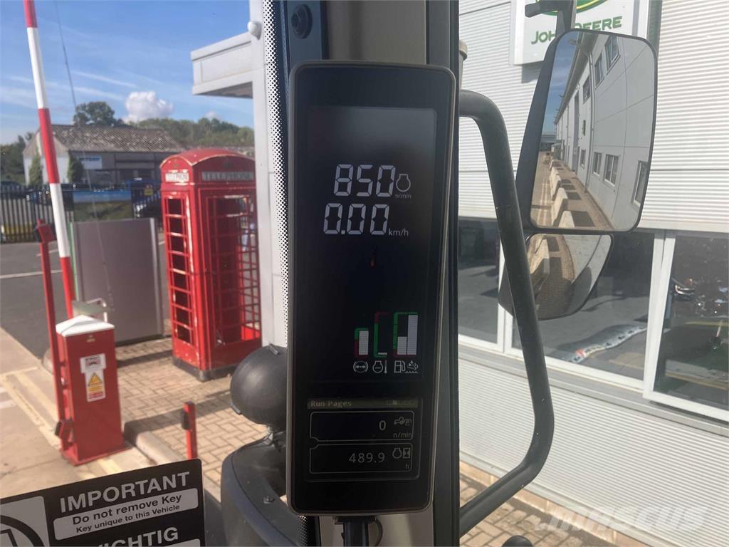 John Deere 6145M Traktorit