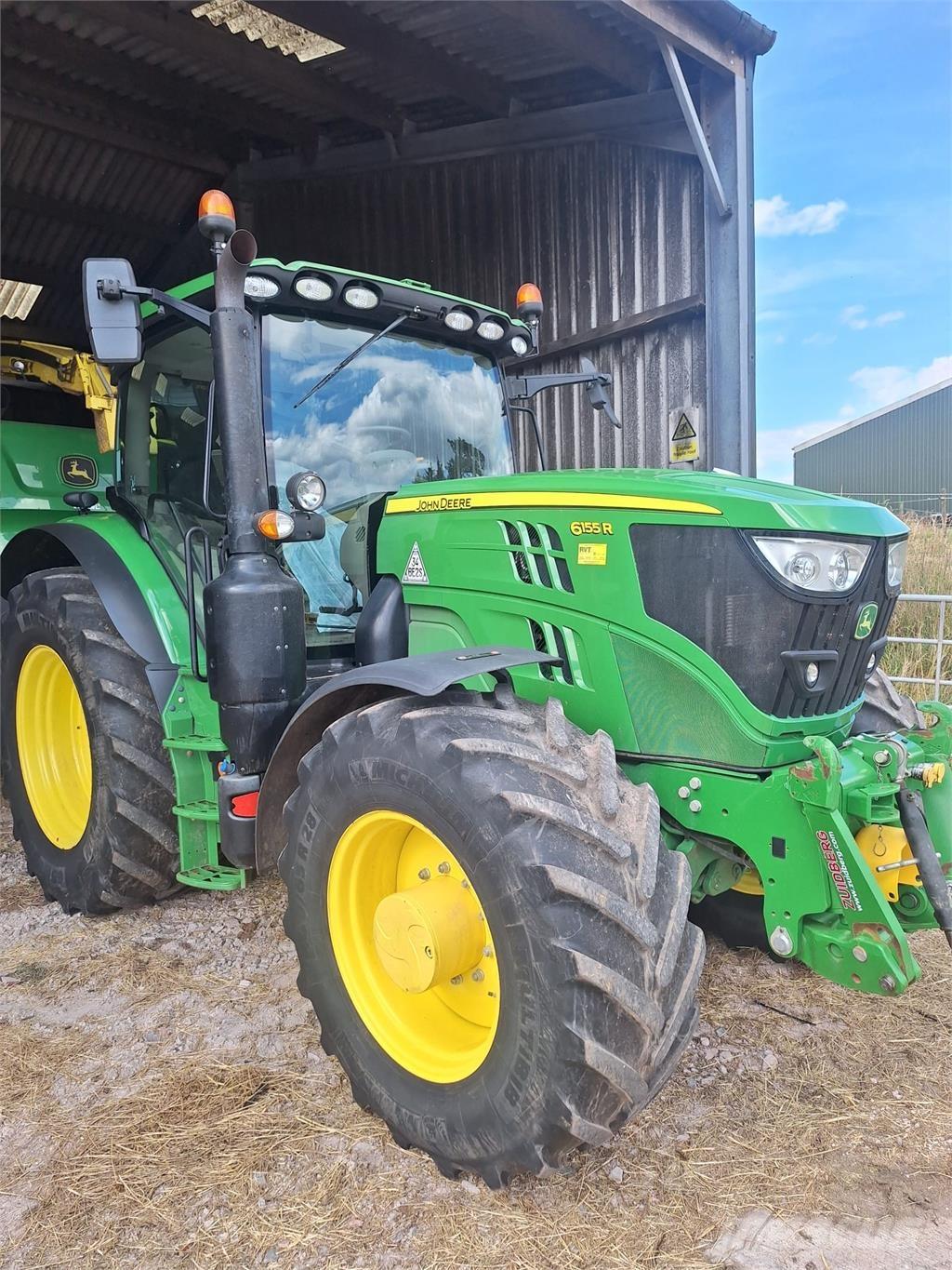 John Deere 6155R Traktorit