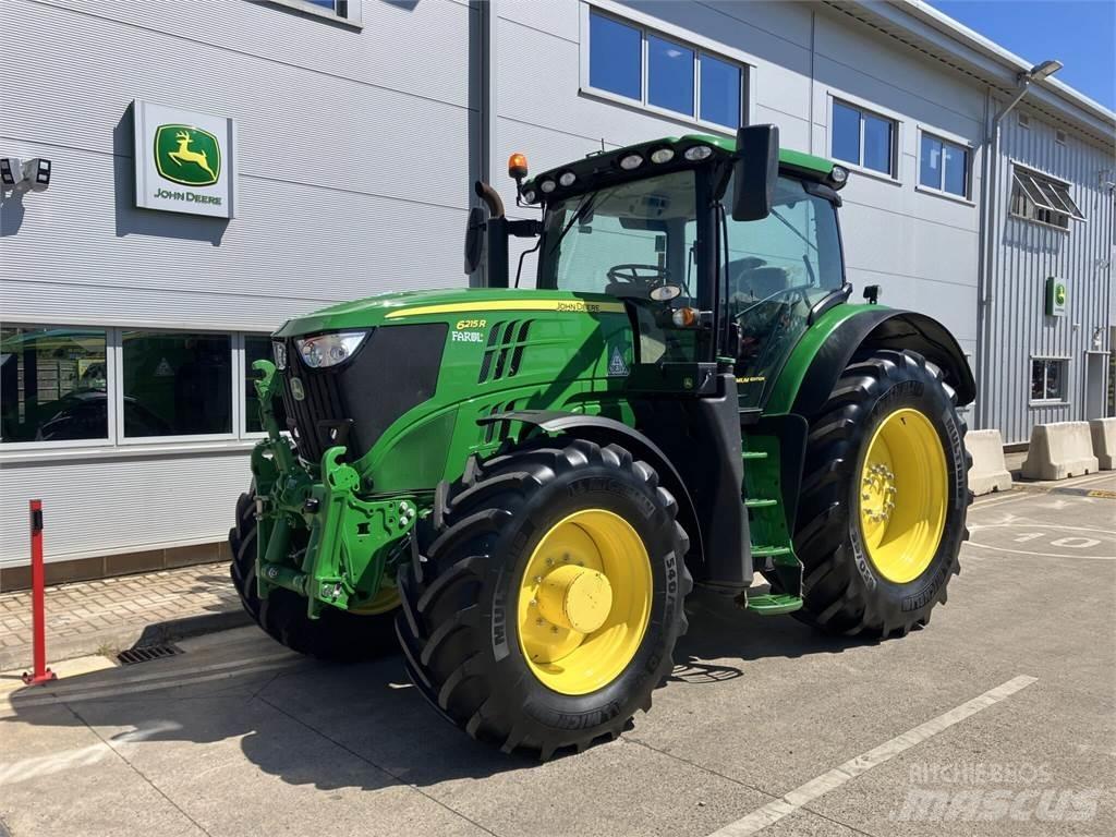 John Deere 6215R Traktorit