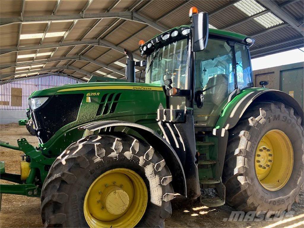 John Deere 6215R Traktorit