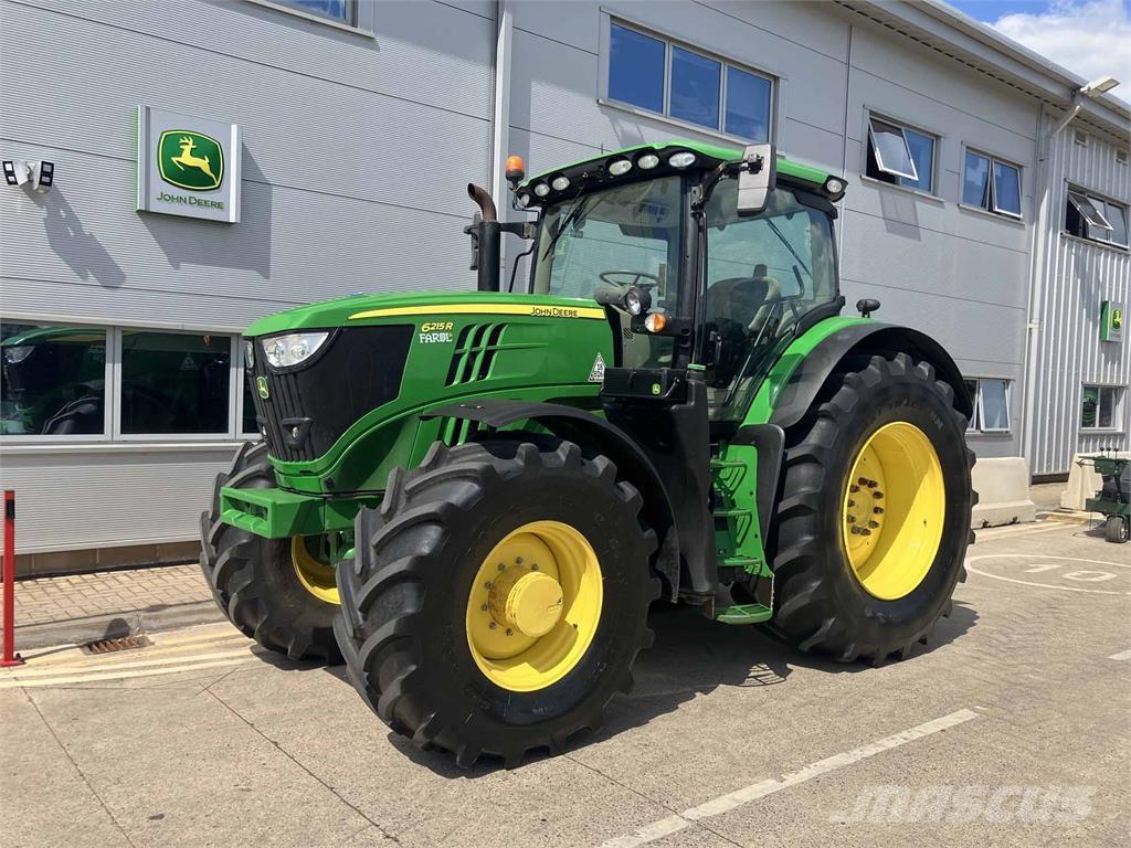 John Deere 6215R Traktorit