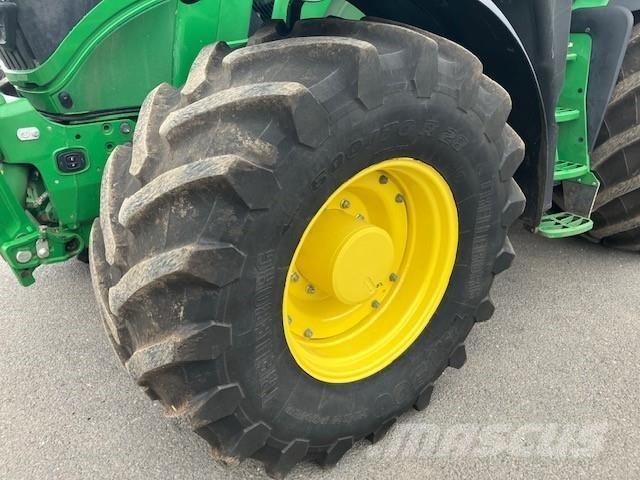 John Deere 6R 195 Traktorit