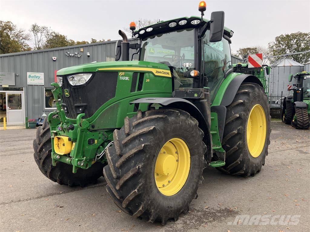 John Deere 6R 215 Traktorit