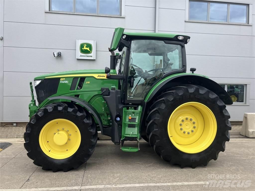 John Deere 6R 215 Traktorit
