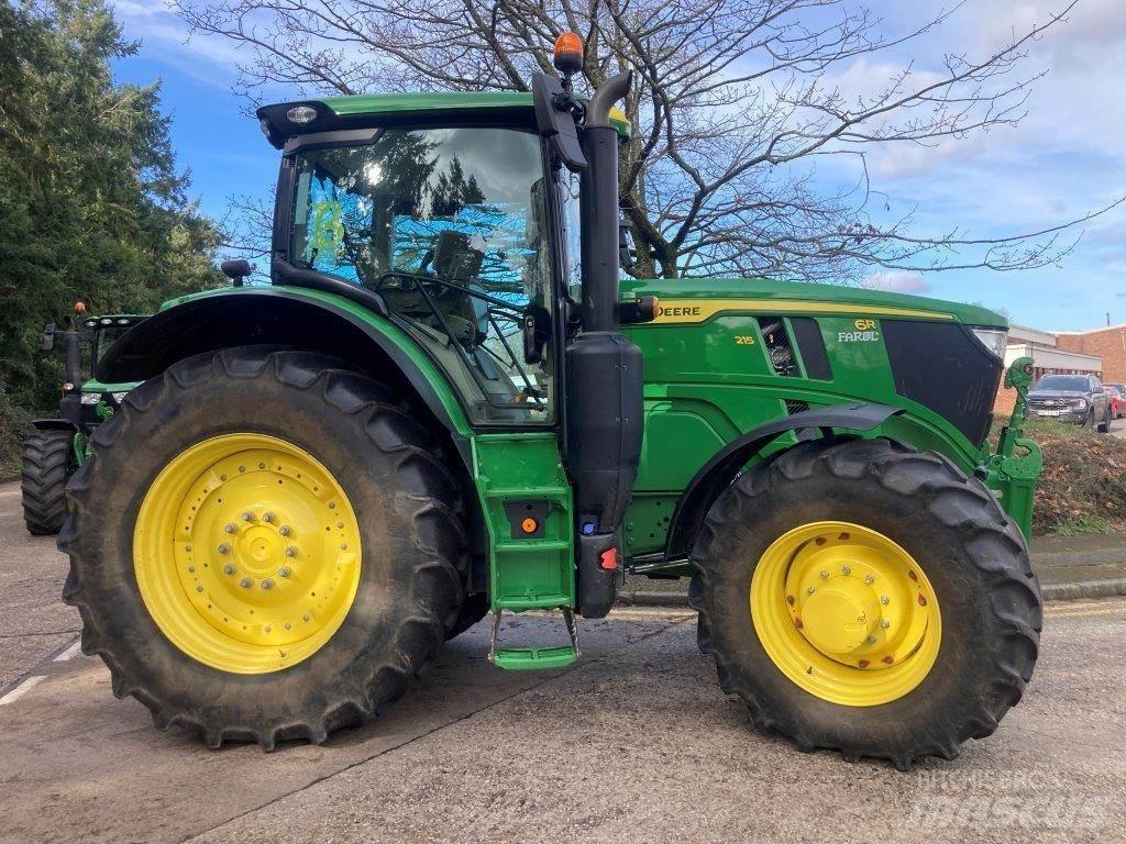 John Deere 6R 215 Traktorit