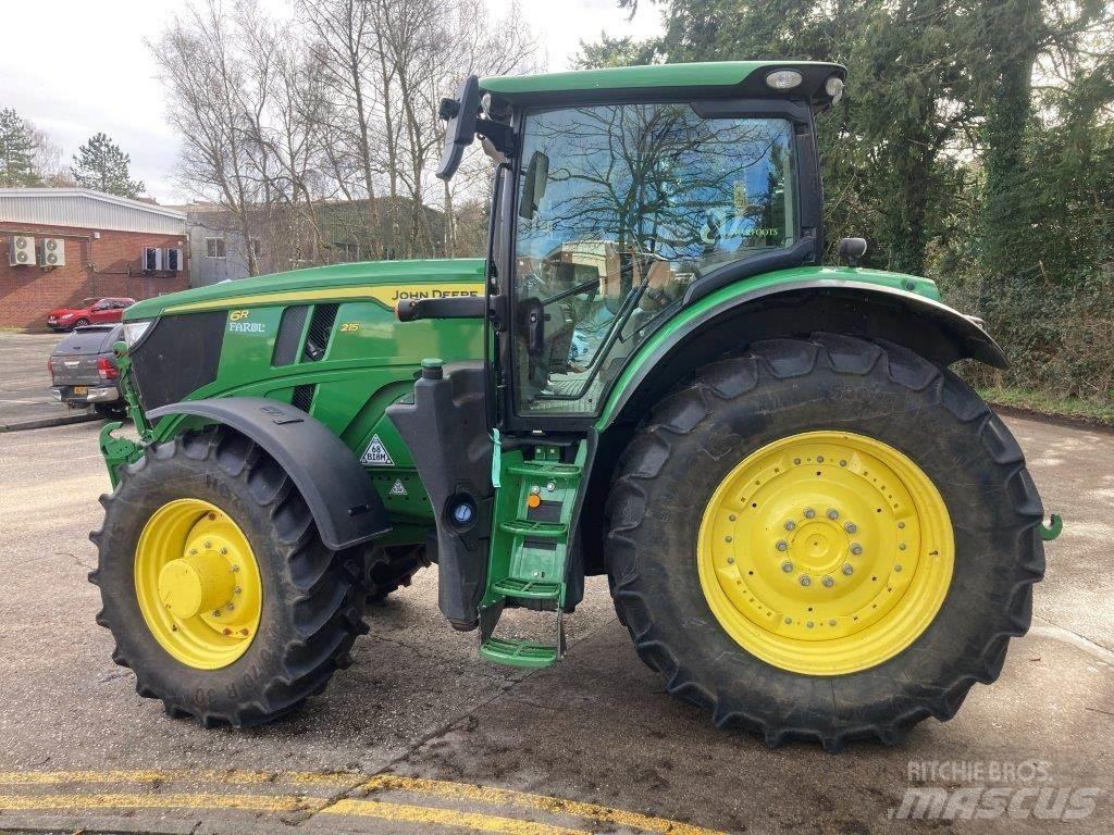 John Deere 6R 215 Traktorit