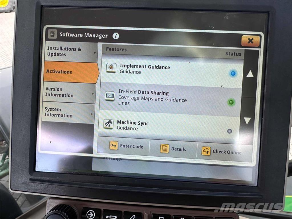 John Deere 6R 215 Traktorit