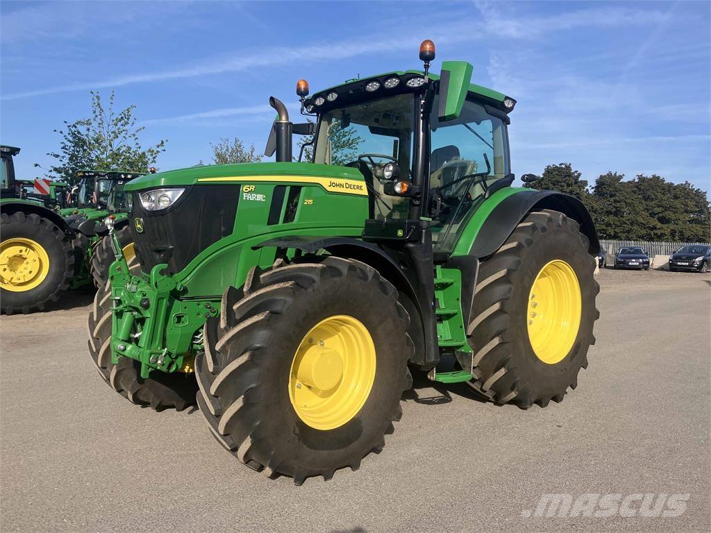 John Deere 6R 215 Traktorit