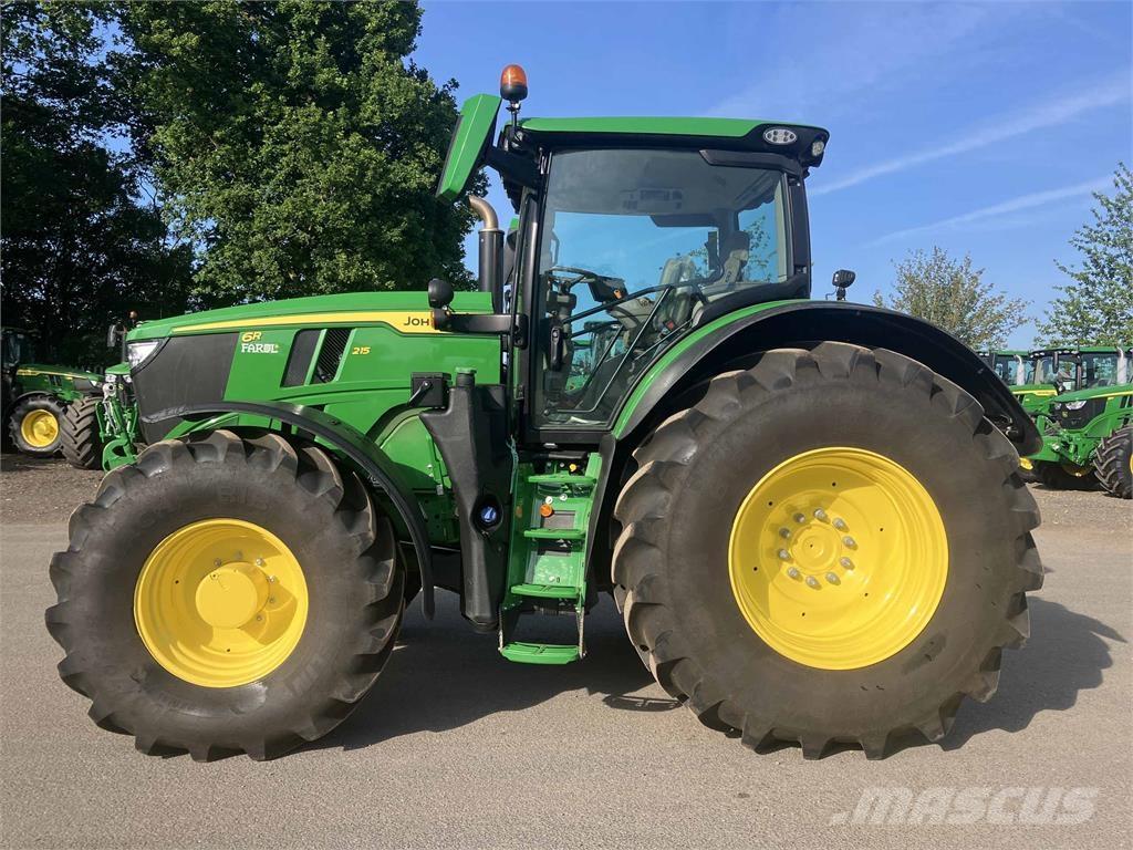 John Deere 6R 215 Traktorit