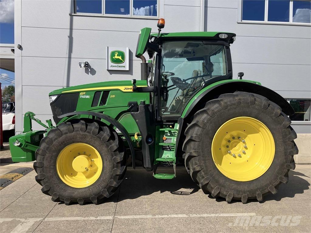 John Deere 6R 215 Traktorit