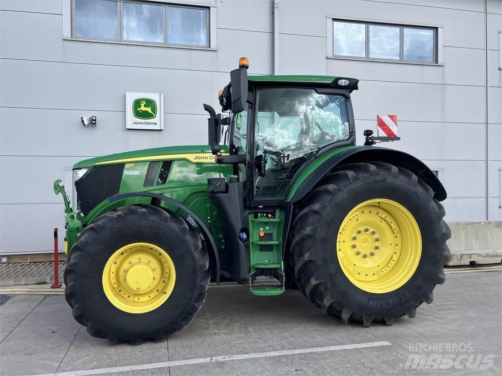John Deere 6R 215 Traktorit