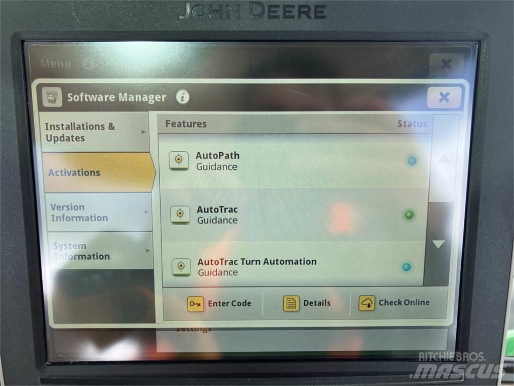 John Deere 6R 215 Traktorit