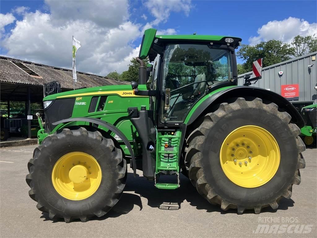 John Deere 6R 215 Traktorit