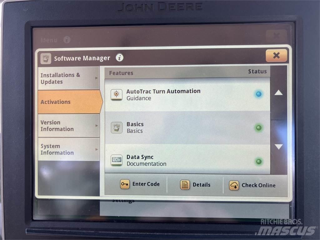 John Deere 6R 215 Traktorit