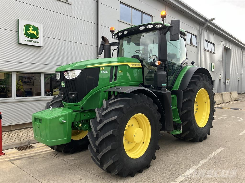John Deere 6R 250 Traktorit