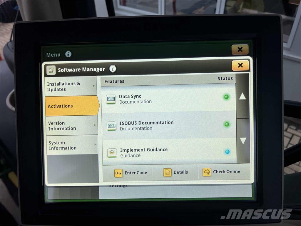 John Deere 6R 250 Traktorit