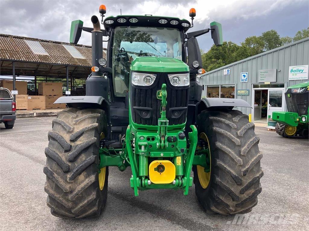 John Deere 6R 250 Traktorit