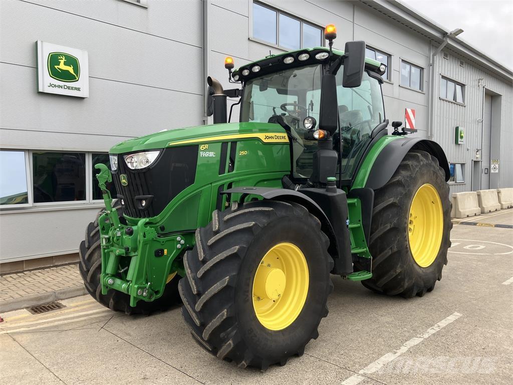 John Deere 6R 250 Traktorit