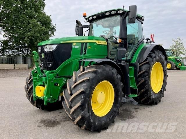 John Deere 6R 250 Traktorit