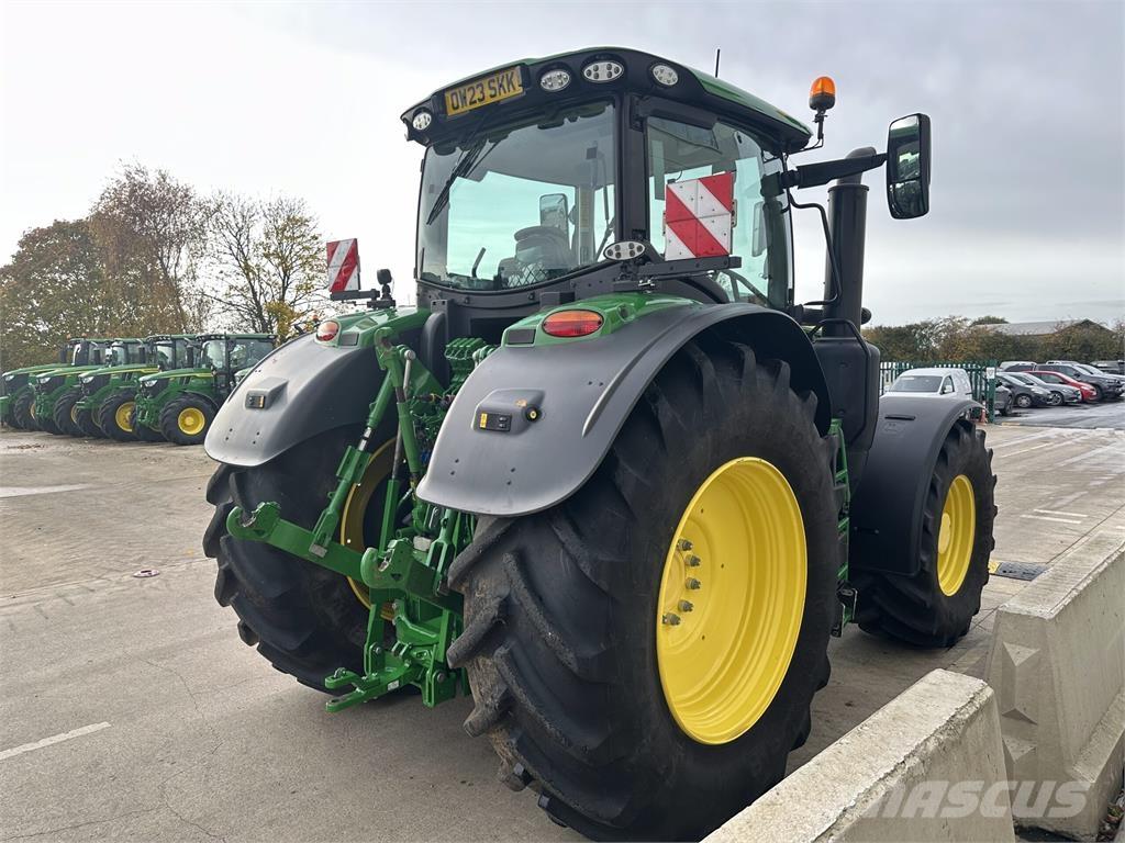 John Deere 6R 250 Traktorit