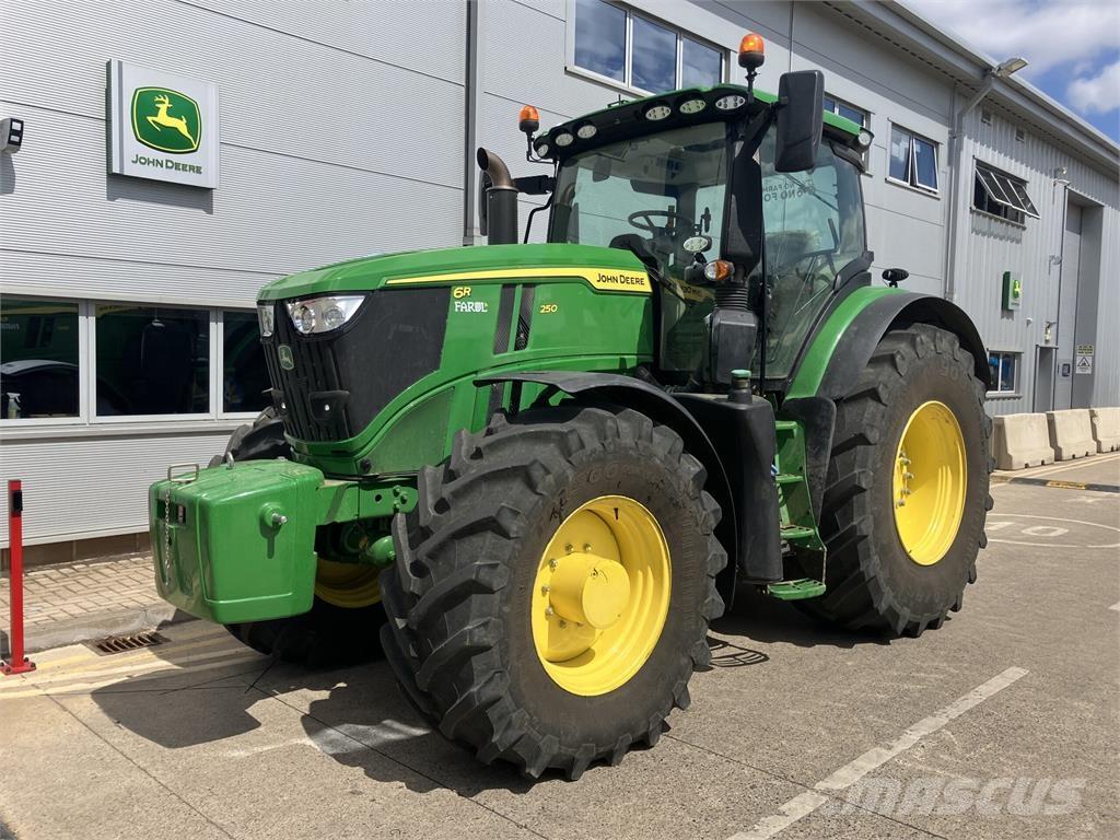 John Deere 6R 250 Traktorit