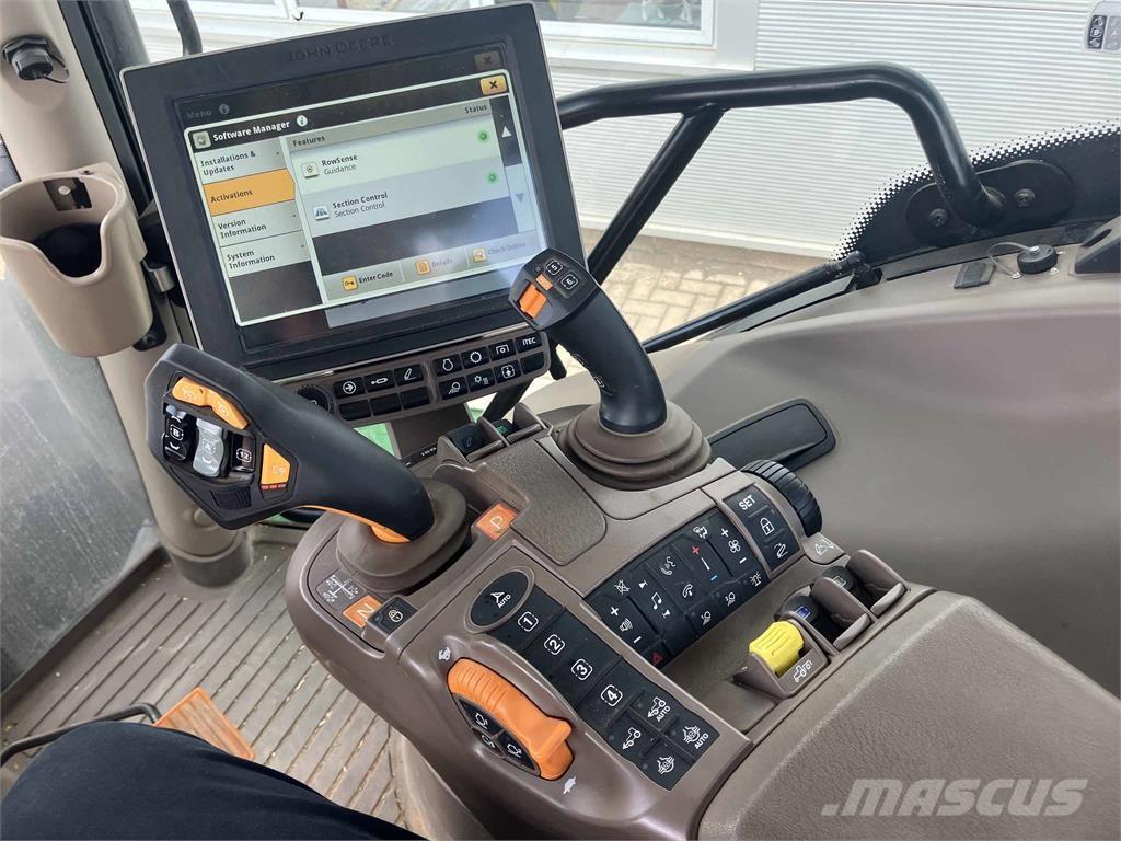 John Deere 6R 250 Traktorit