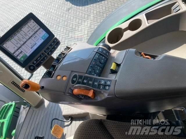 John Deere 7230R Traktorit
