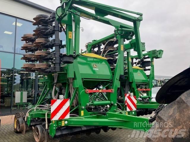 John Deere 750A Kylvökoneet