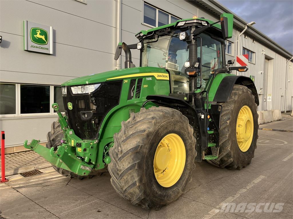 John Deere 7R 330 Traktorit