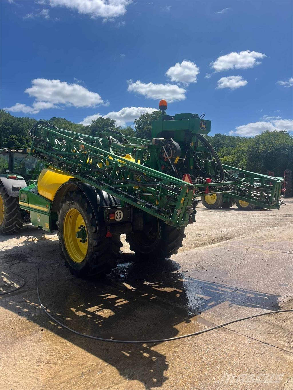 John Deere R952i Itsekulkevat ruiskut