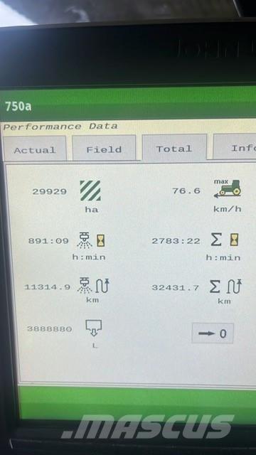 John Deere R952i Itsekulkevat ruiskut