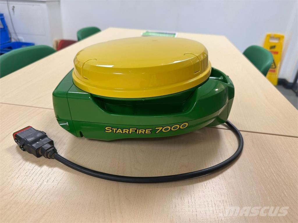 John Deere SF7000 Tarkkuuskylvökoneet