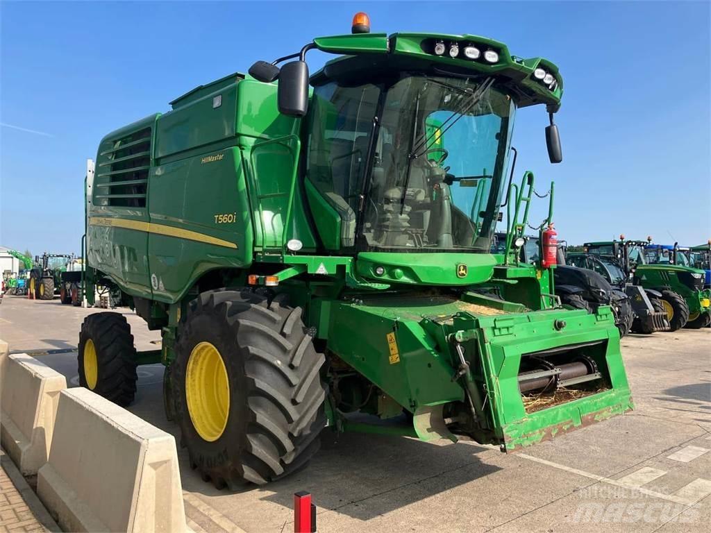John Deere T560i HM Leikkuupuimurit