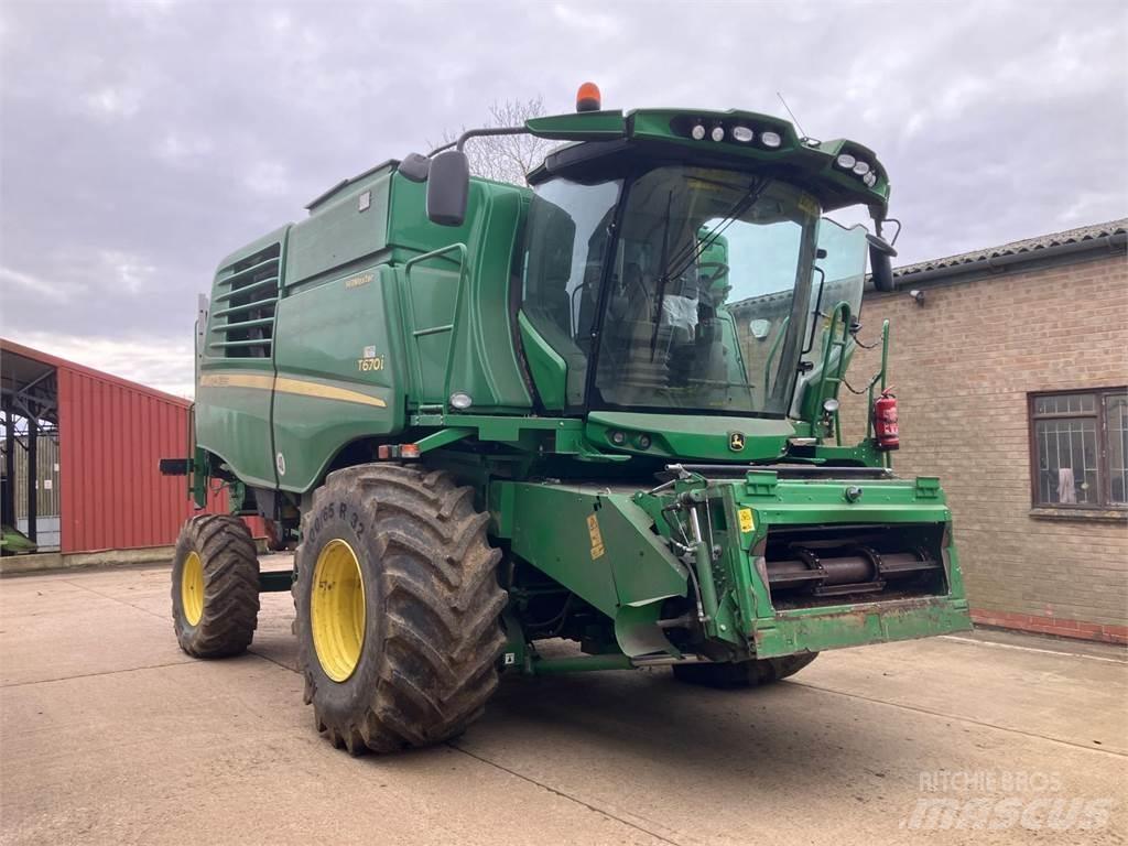 John Deere T670 HM Leikkuupuimurit