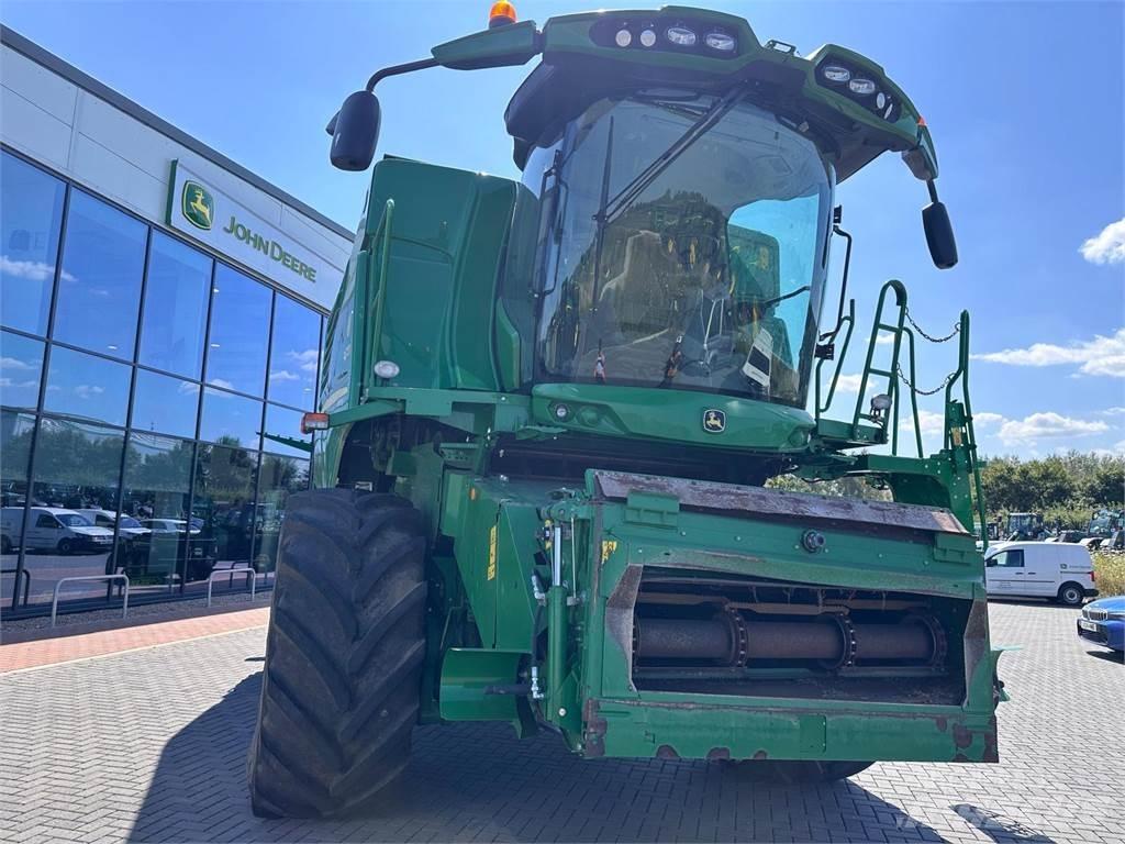 John Deere T670i HM Leikkuupuimurit